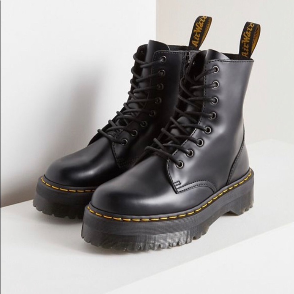 Dr Martens Jadon boots size 6